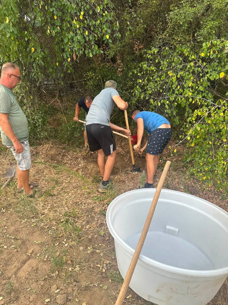 Lovci iz Grebenca mole za burad i kace kako bi spasli divljač